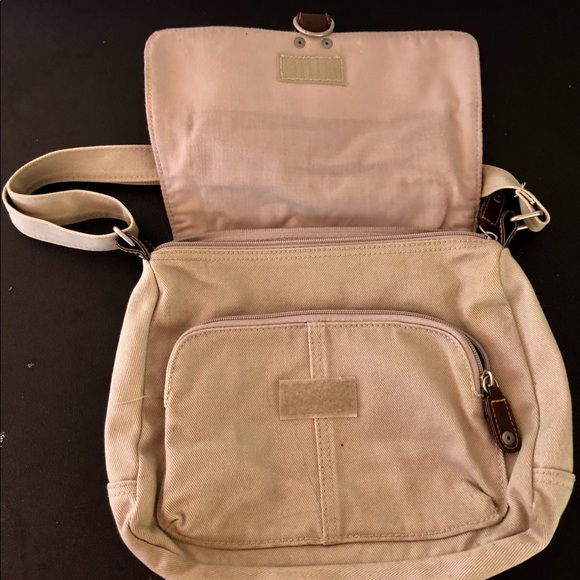 Khaki purse with 3 pockets - Picture 3 of 4
